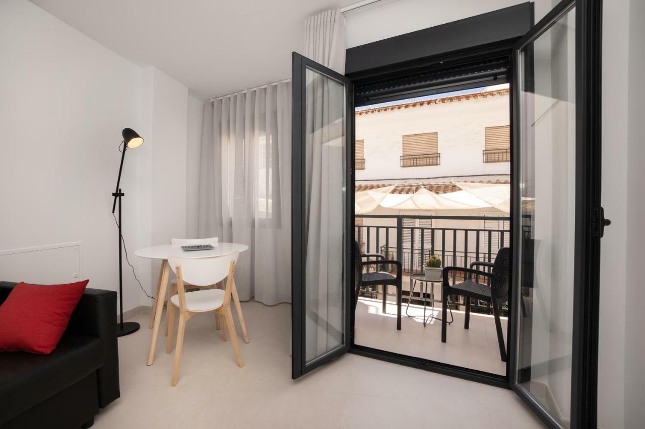 Apartamentos Mombasa 2 Planta Nerja Εξωτερικό φωτογραφία