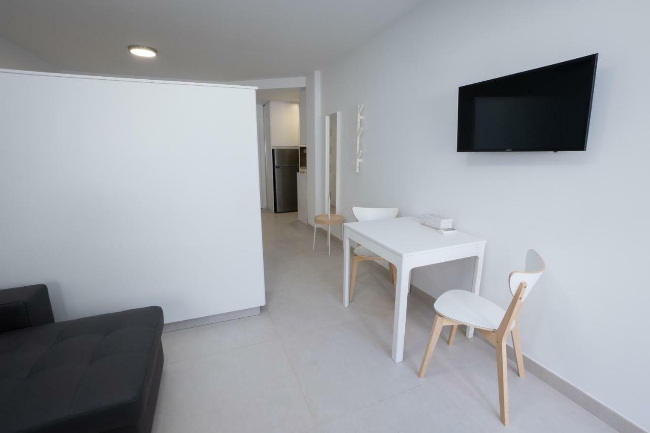 Apartamentos Mombasa 2 Planta Nerja Εξωτερικό φωτογραφία